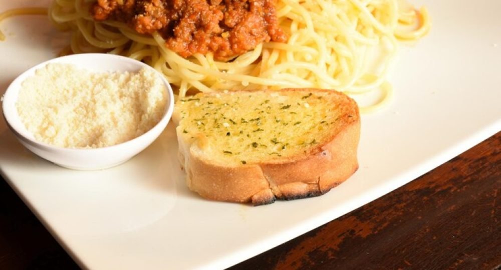 high-angle-view-food-plate-table_1048944-5938989